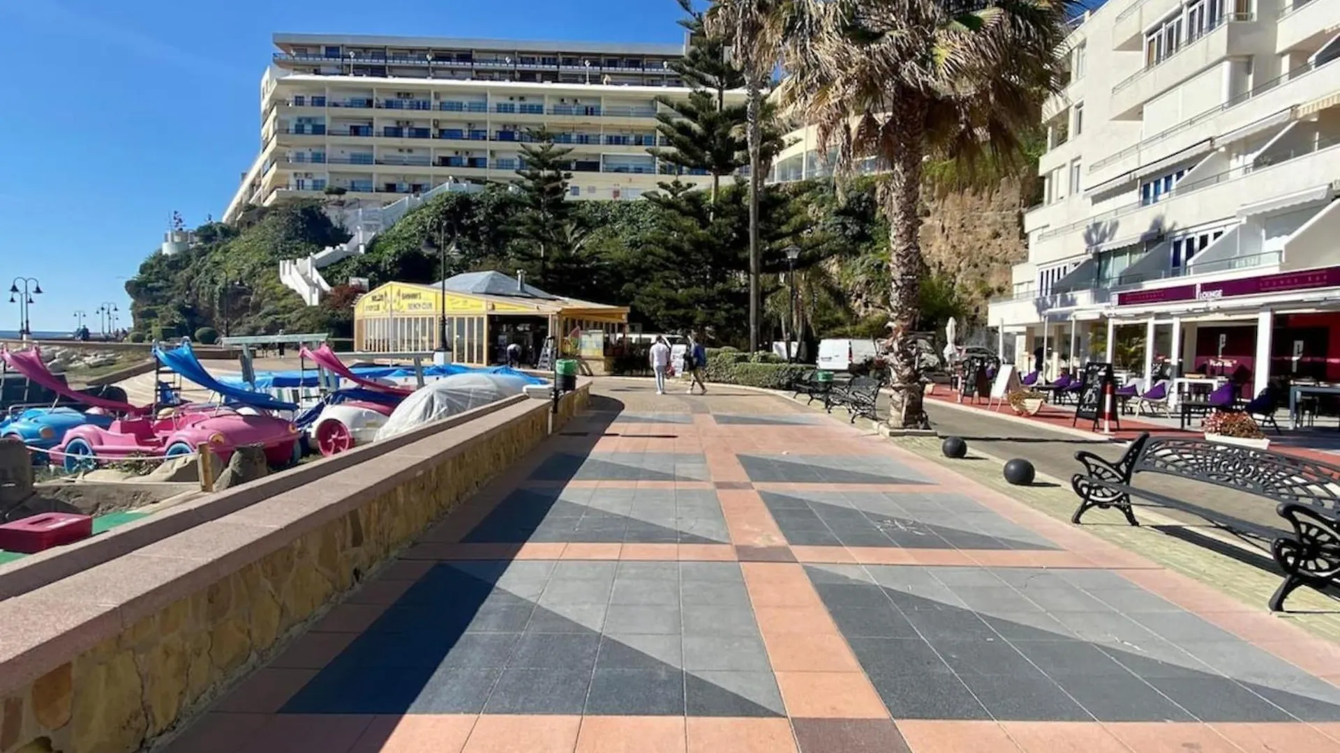 Apartment With Shared Pool Near Beach Torremolinos